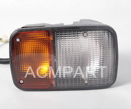 toyota 8 F forklift head light